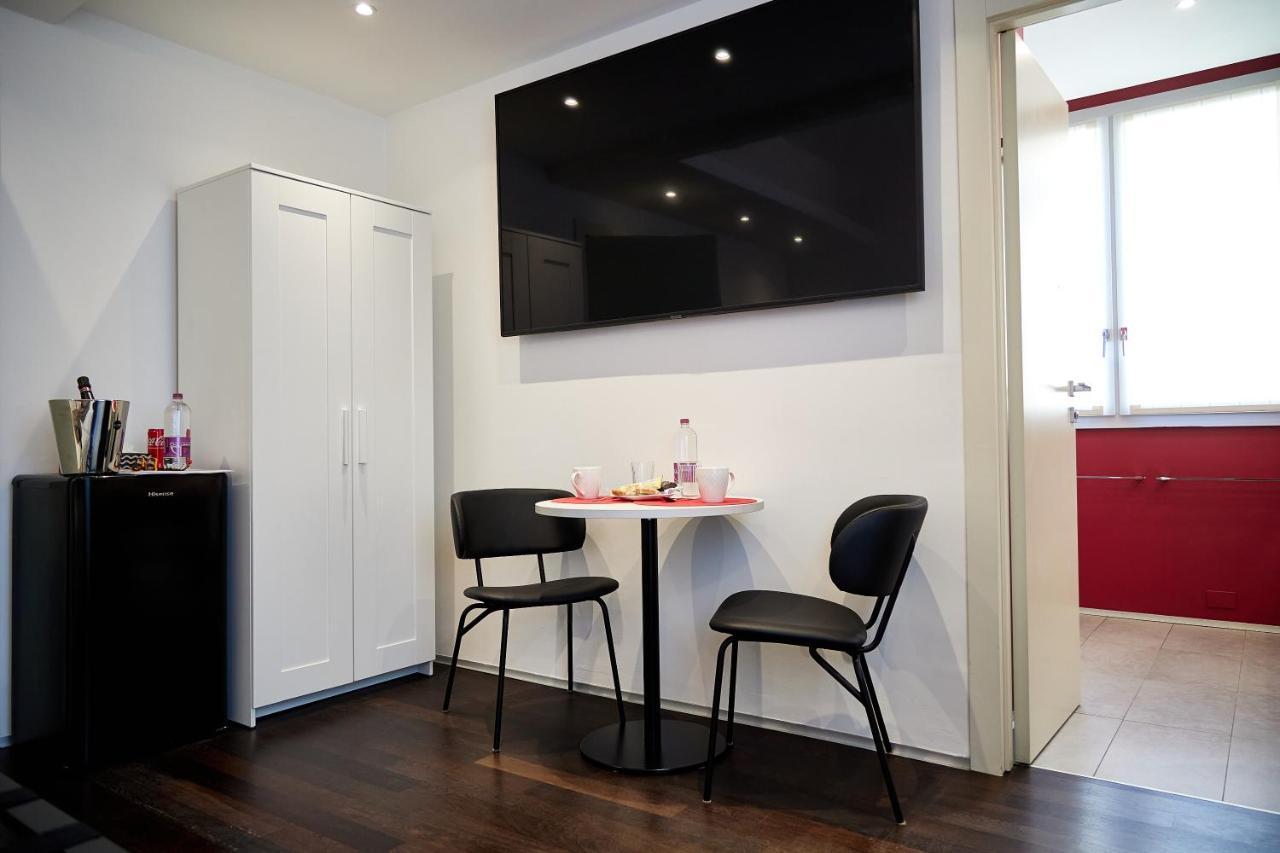 Suite In Town ボローニャ エクステリア 写真
